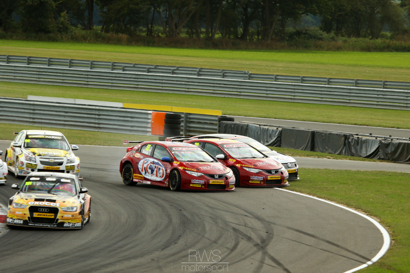 Illustration for article titled BTCC Snetterton Photos